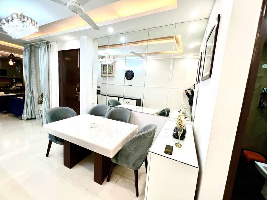 3 BHK Flat In Palm Residency For Sale  In Chhatarpur