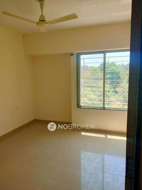 2 BHK Flat In Crystal Building For Sale  In Crystal Building