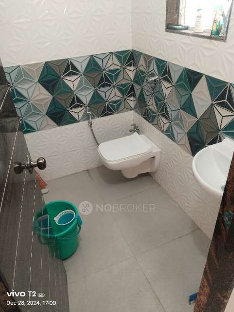 2 BHK Flat In Unique Tower For Sale  In Vikhroli