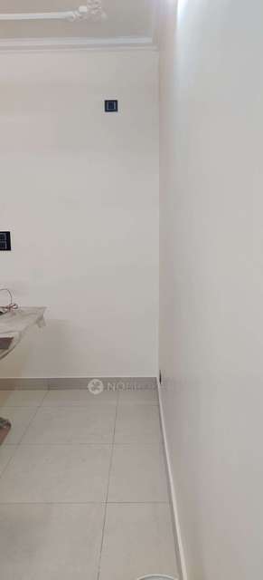 2 BHK House For Sale  In Janakpuri