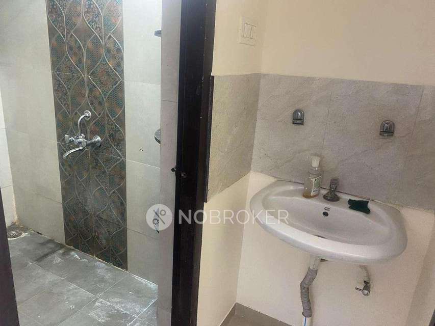 1 BHK Flat In Wadekar Residency For Sale  In Mundhwa