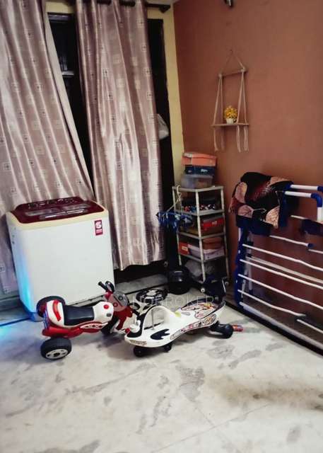 1 BHK Flat In 1 Bhk For Sale  In Hari Nagar Ashram, New Delhi