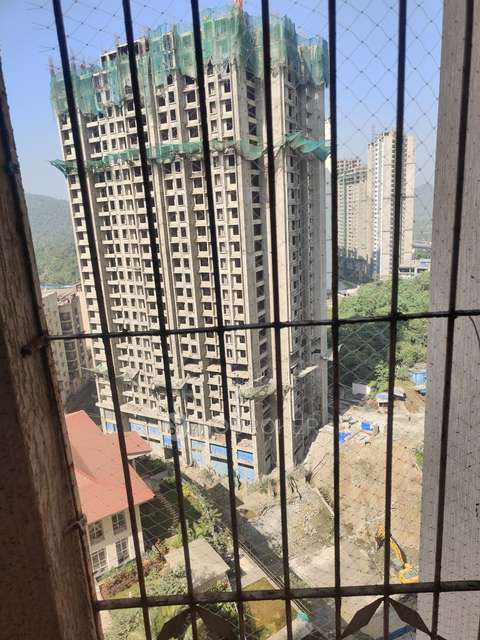 1 BHK Flat In Puraniks Rumah Bali For Sale  In Thane West