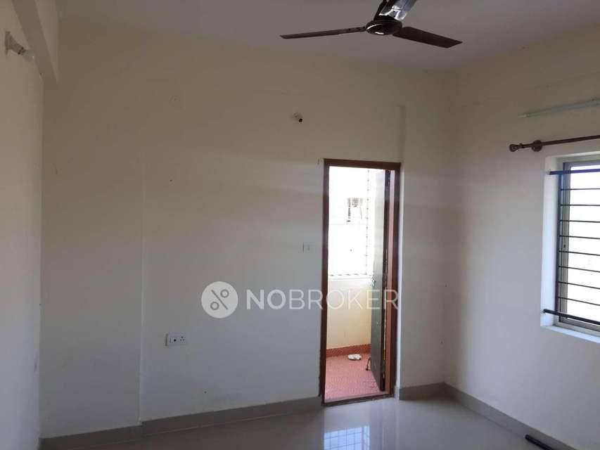 2 BHK Flat In Richmond Lakeview Apartment For Sale  In Ramakrishnapura Rd