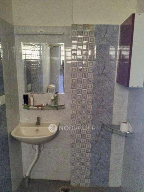 2 BHK Flat In Richmond Lakeview Apartment For Sale  In Ramakrishnapura Rd