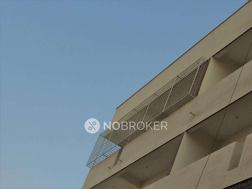 2 BHK Flat In Richmond Lakeview Apartment For Sale  In Ramakrishnapura Rd