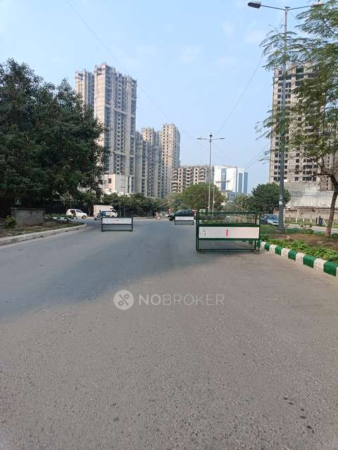 3 BHK Flat In Jaypee Kosmos For Sale  In Sector 134