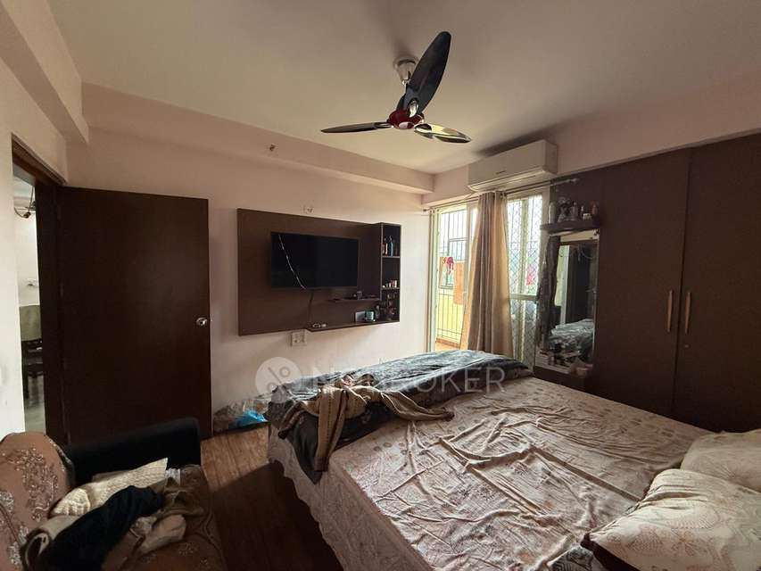 3 BHK Flat In Raksha Addela For Sale  In Gaur City 2