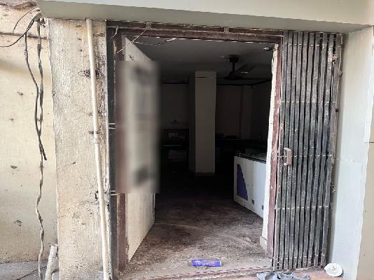 Shop in Rambaug, Mumbai for Rent 