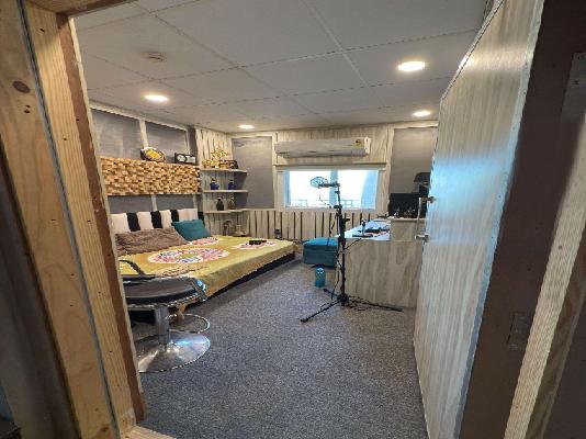 3 BHK Flat In Mahagun Mywoods For Sale  In Sector 16c