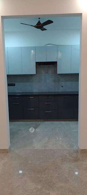 3 BHK Flat In Builder Floor for Rent  In Sector 25