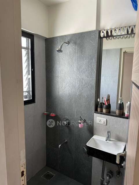 3 BHK Flat In Rustomjee Pinnacle, Borivali East For Sale  In Borivali East