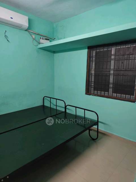 1 BHK Flat In Madurai Illam for Rent  In 383, Sengani Amman Koil Street, Sivan Koil St, East, Neelankarai, Chennai, Tamil Nadu 600115, India