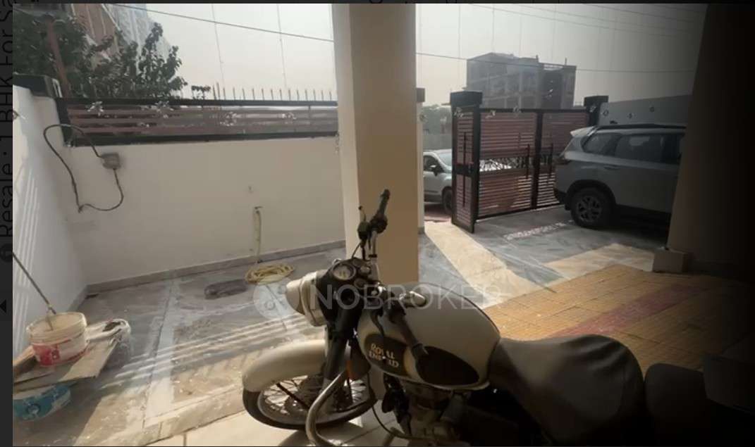Godown/Warehouse in Upsidc Site C, Greater Noida for Rent 