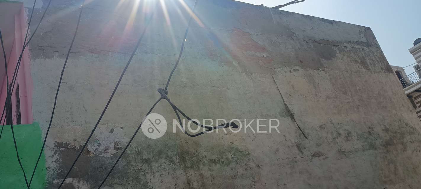 2 BHK Flat For Sale  In Sector 60