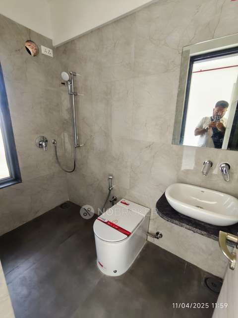 3 BHK Flat In Sunny Splendour For Sale  In Mulund West