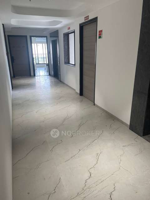 3 BHK Flat In Sunny Splendour For Sale  In Mulund West