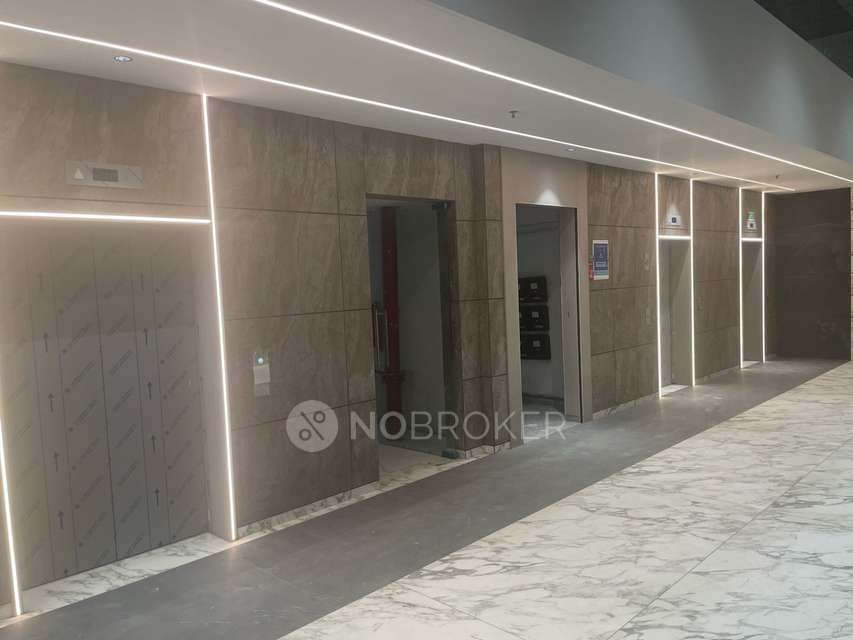 3 BHK Flat In Sunny Splendour For Sale  In Mulund West