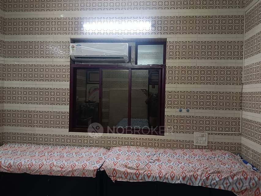 PG for Boys in Dadar