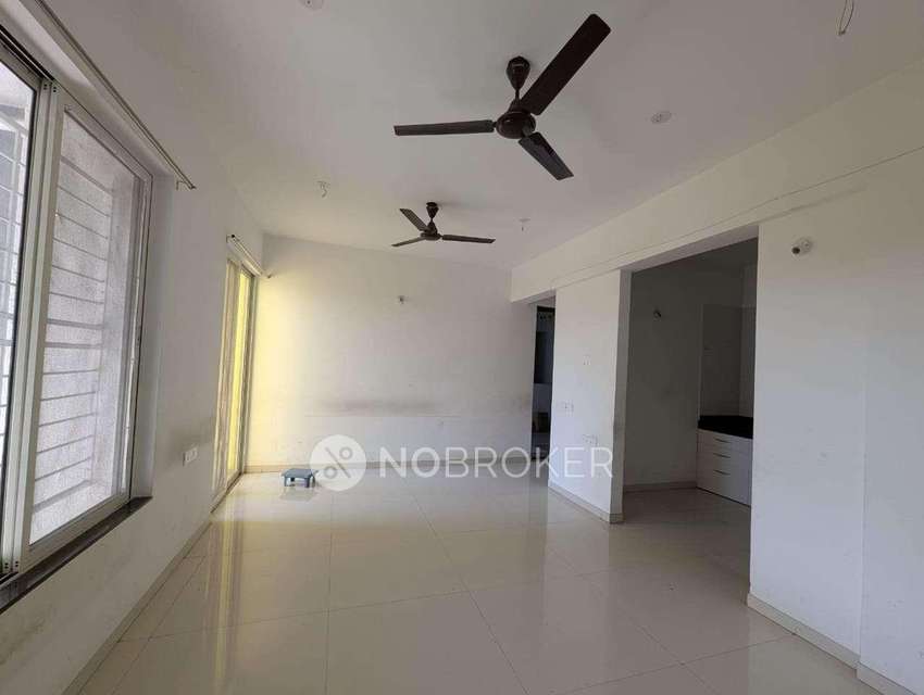 2 BHK Flat In Kohinoor Tinsel Town For Sale  In Pimpri-chinchwad