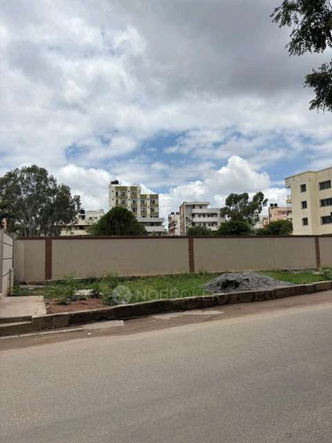 Godown/Warehouse in Munnekollal, Bangalore for Rent 