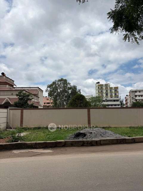 Godown/Warehouse in Munnekollal, Bangalore for Rent 