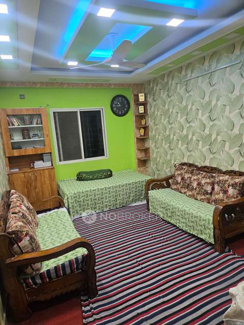 4 BHK Flat In Darul Al Hasnath  For Sale  In , Toli Chowki