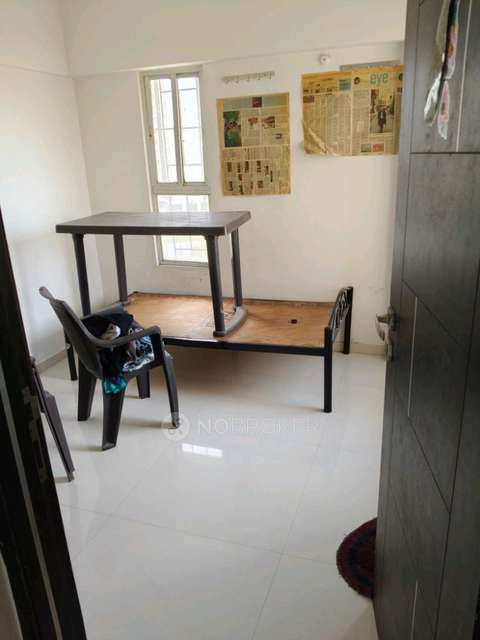 Single Room for Male In 1 BHK  In Dmk Stella In Tower-1, Stella Towers, Pimpri-chinchwad, Maharashtra 412105, India