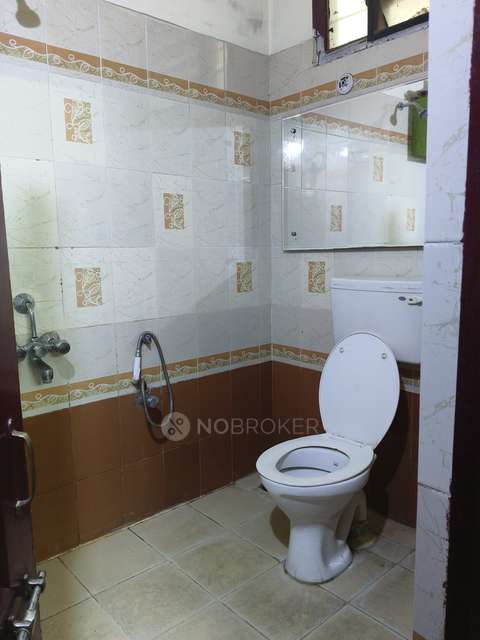 2 BHK Flat In Hemadurga Towers For Sale  In Miyapur