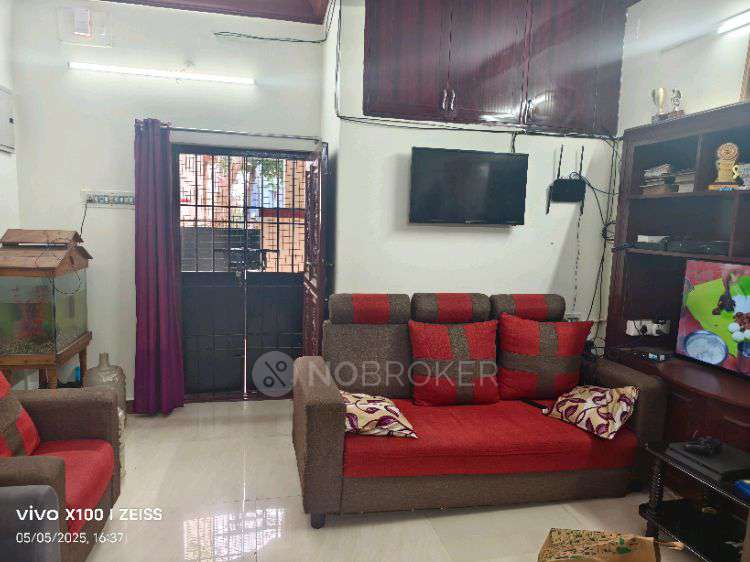 4+ BHK House For Sale  In Palavakkam