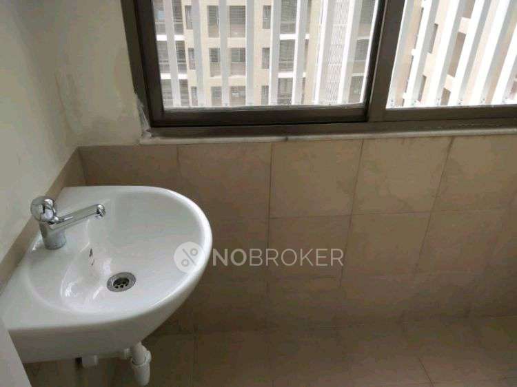 2 BHK Flat In Skyi Star Tower For Sale  In Skyi Manas Lake City