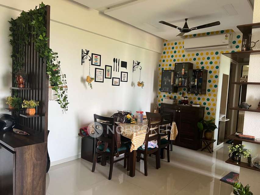 2 BHK Flat In Neelam Senroofs For Sale  In Mulund East