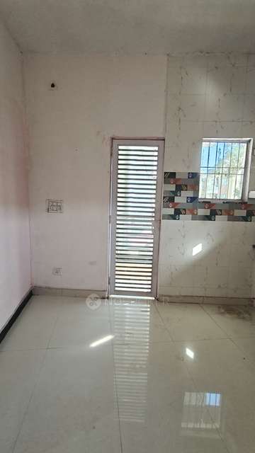 1 BHK House for Rent  In Haiderpur Road