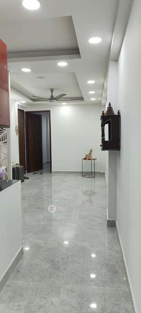 2 BHK Flat In Swastic Apprtment A For Sale  In Chhatarpur