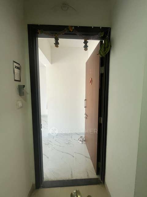 2 BHK Flat In Raymond Ten X Habitat For Sale  In Thane West