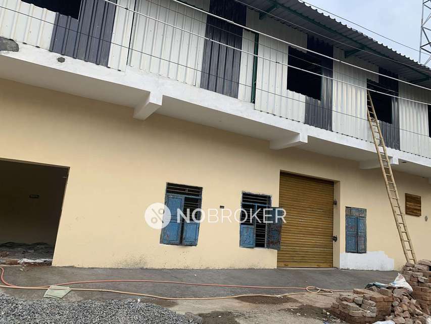 Commercial Property in Nandambakkam, Chennai for Rent 