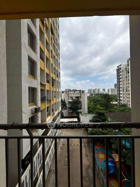 Single Room for Female In 2 BHK  In  Mahalunge