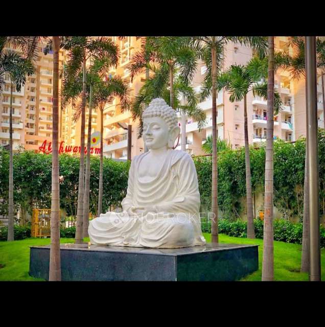 2 BHK Flat In Vvip Homes Meridian Tower For Sale  In Gaur City 2