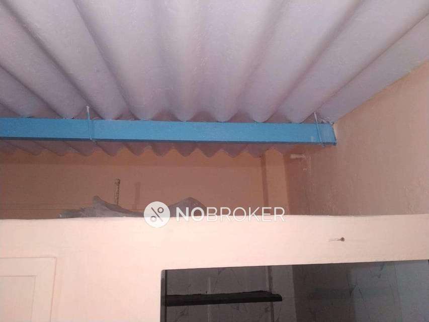 1 RK House For Sale  In Mulund West