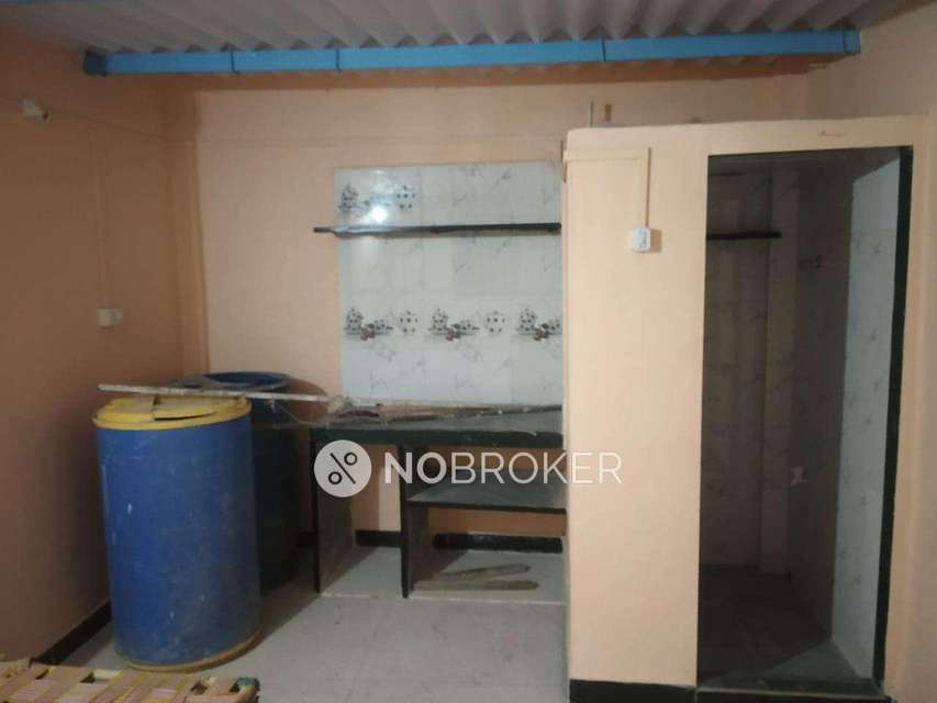 1 RK House For Sale  In Mulund West