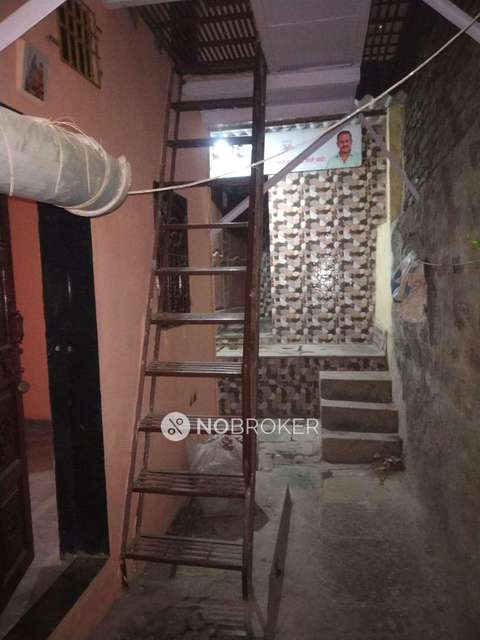 1 RK House For Sale  In Mulund West