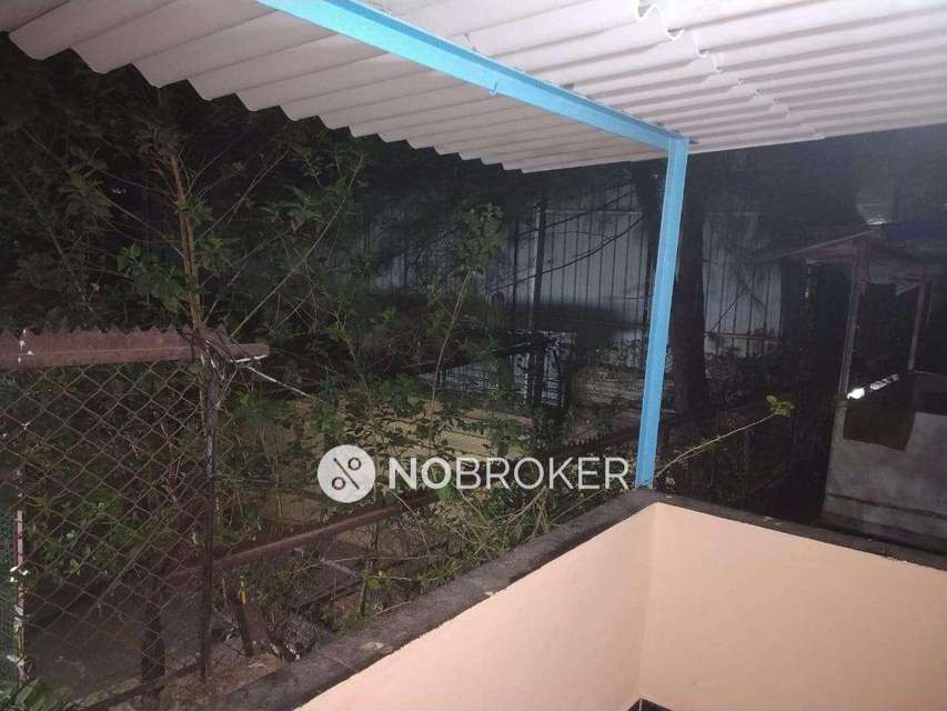 1 RK House For Sale  In Mulund West