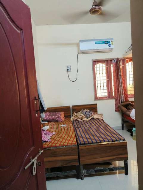 PG for Boys in Sholinganallur