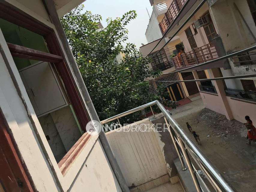 4+ BHK Flat For Sale  In  Palam Vihar Extension