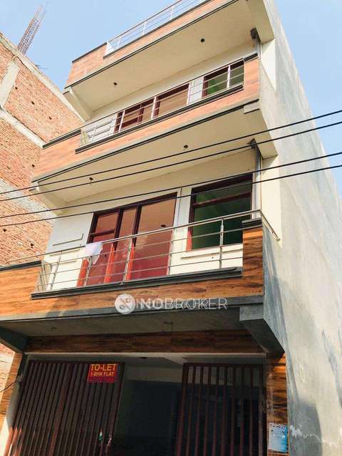 4+ BHK Flat For Sale  In  Palam Vihar Extension