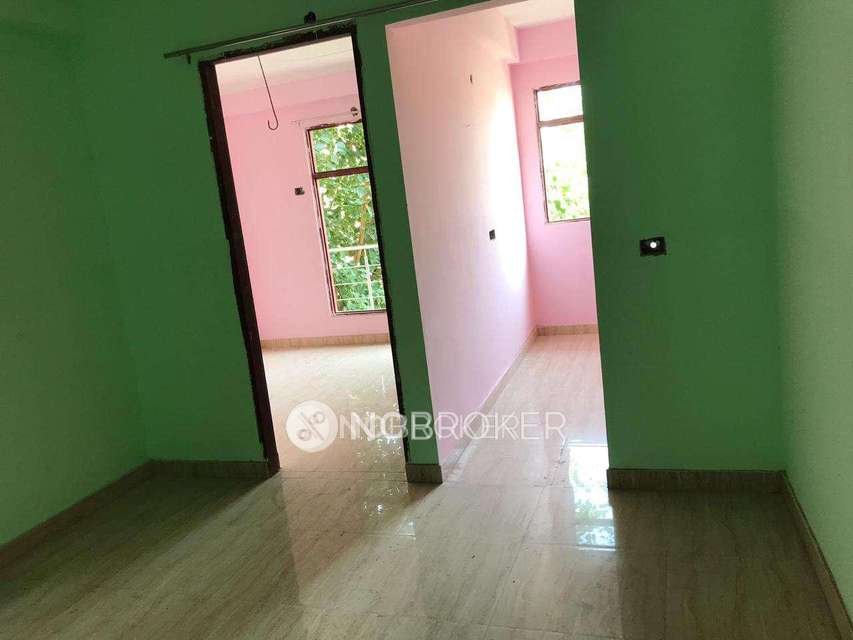 4+ BHK Flat For Sale  In  Palam Vihar Extension