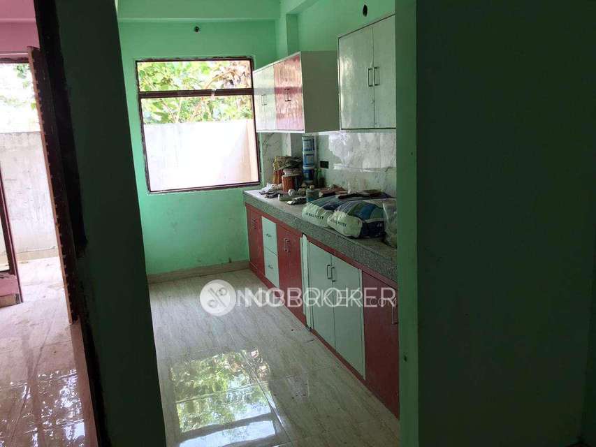 4+ BHK Flat For Sale  In  Palam Vihar Extension