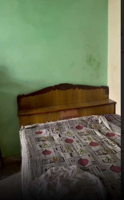 2 BHK Flat In Rajapuri For Sale  In Abhi Retail