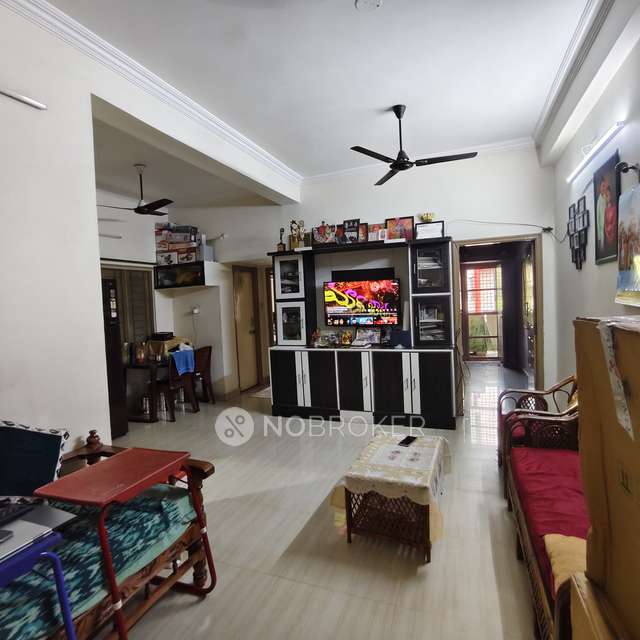 2 BHK Flat In K K Hanumath Residency, Kothapet For Sale  In Kothapet