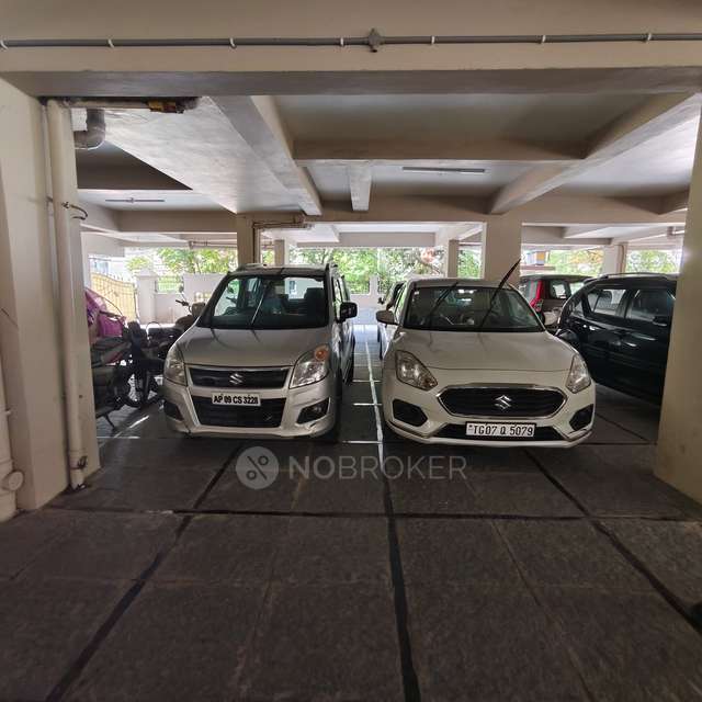 2 BHK Flat In K K Hanumath Residency, Kothapet For Sale  In Kothapet